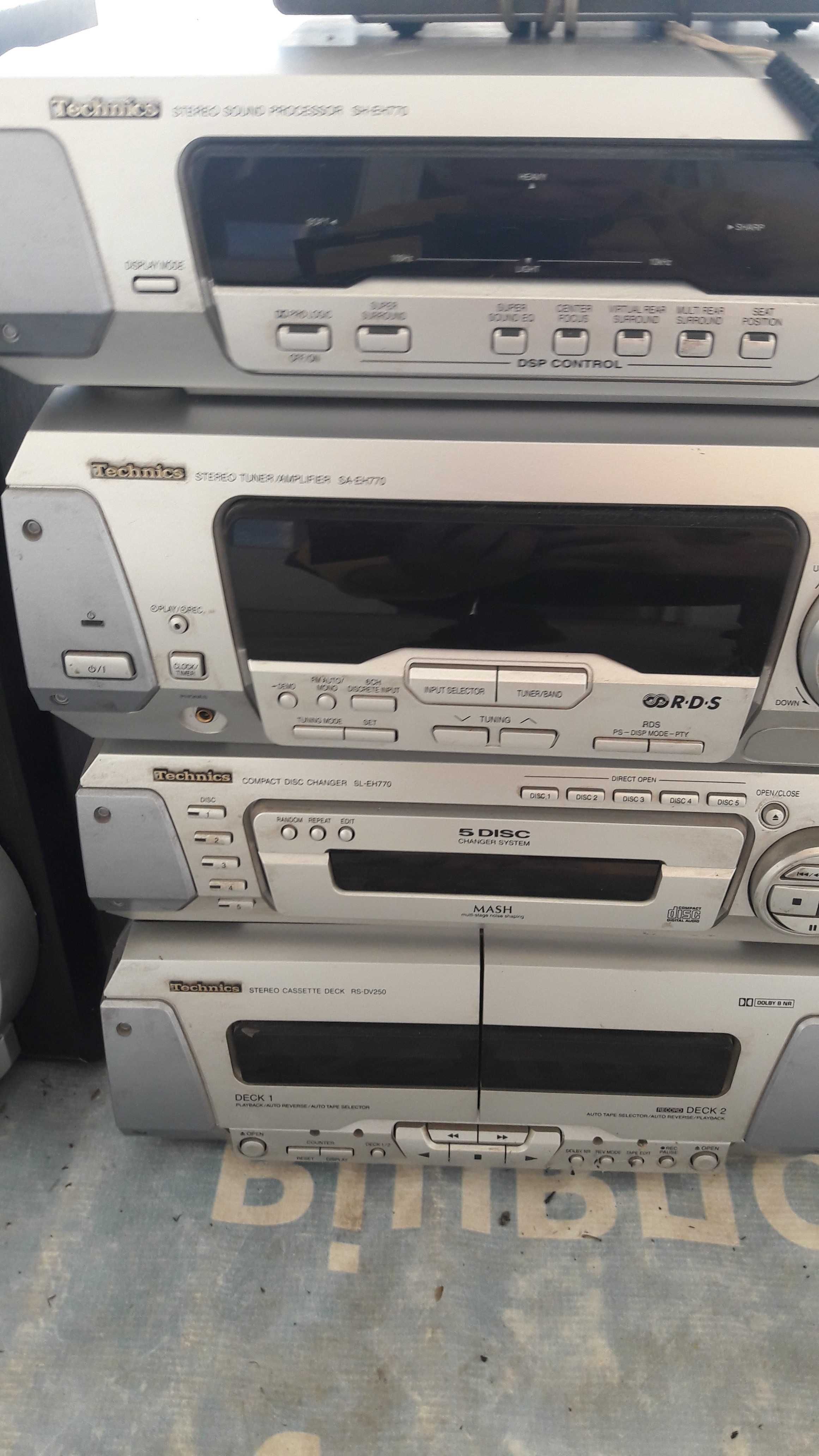 музыкальный центр TechnicS  модельSL--EH770   STEREO SOUD PROCESSOR