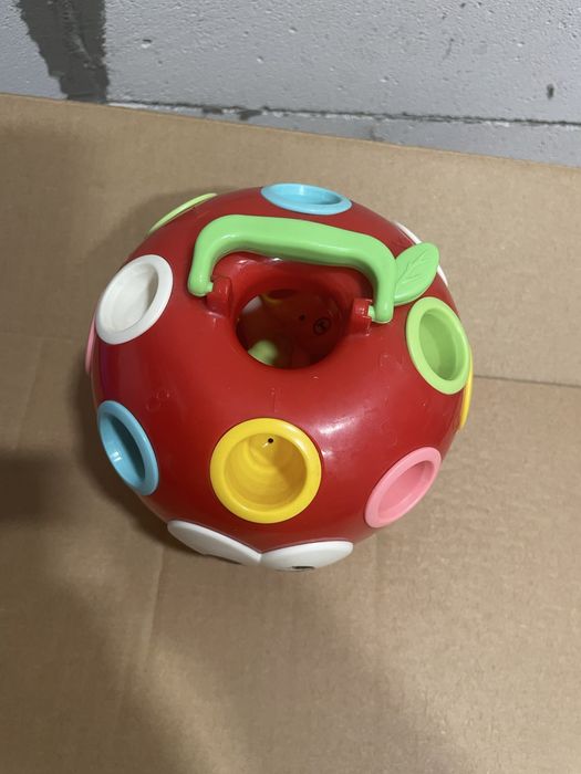 Іграшка-сортер яблуко з червяками