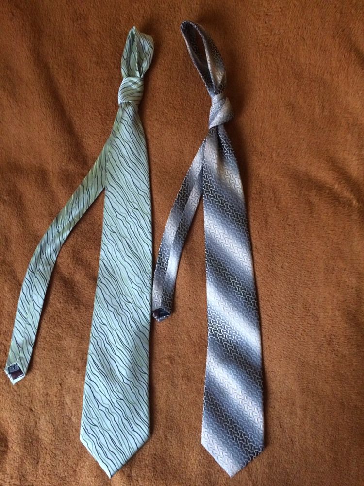 Чоловічі краватки.