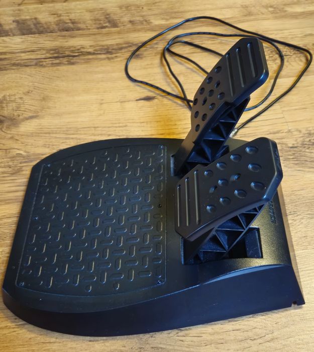 Kierownica Thrustmaster T150