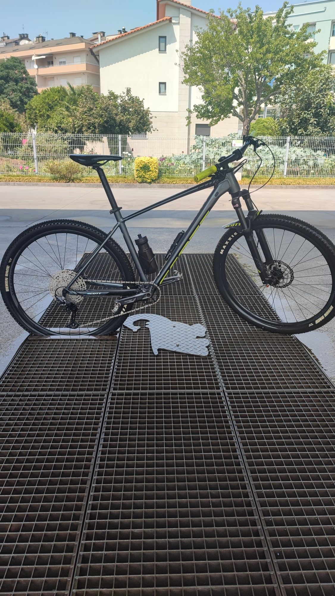Scott scale 980 L