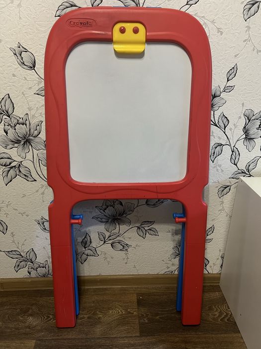 Продам мольберд в нормальному стані