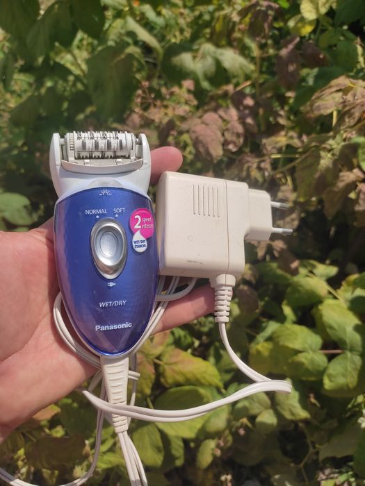 Дорогий епілятор Panasonic для дорогої пі сі.видаляє ніжно і надовго