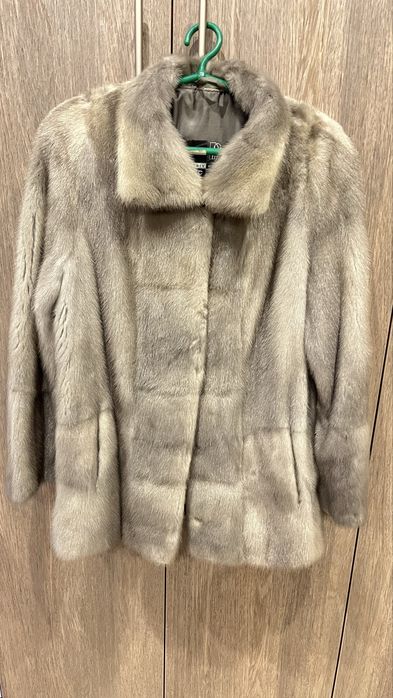 Натуральна норкова шуба 46 р. Італія