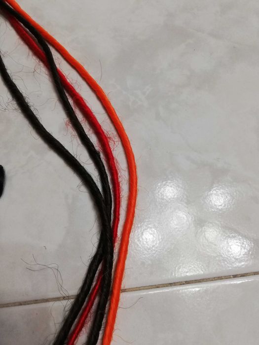 Extensões de Cabelo , Rastas e Fios com Brilhantes, TUDO 20€
