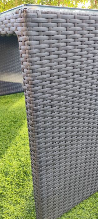 Mesa de jardim + bancos