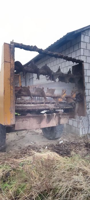 Rozrzutnik 8 ton SIAM