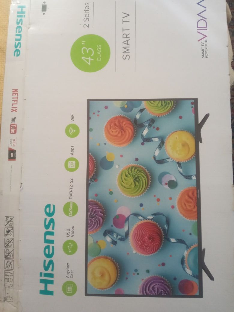 Телевізор Smart TV Hisense 43"