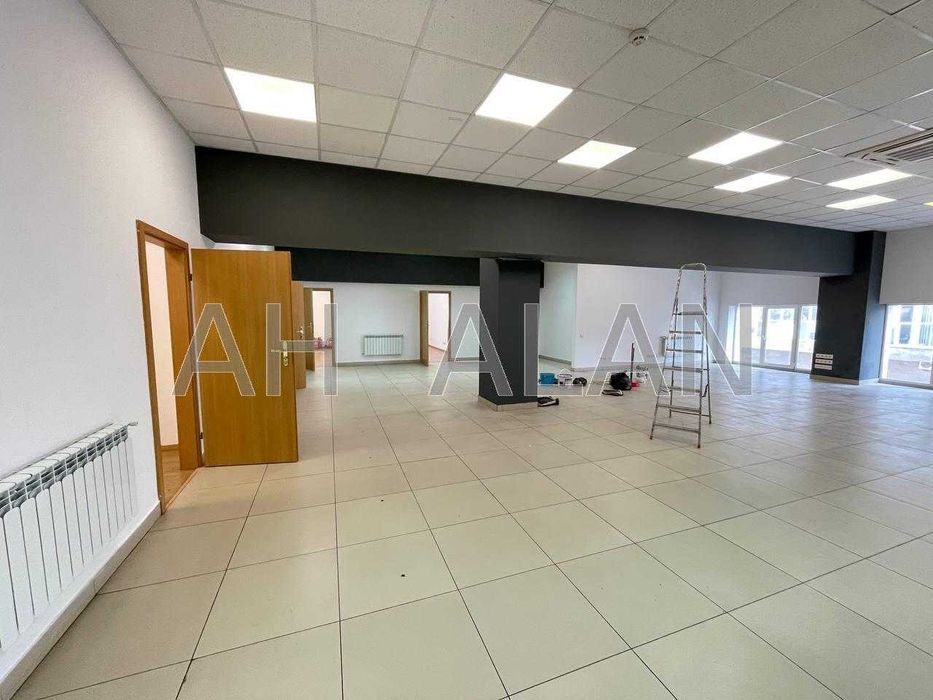 Оренда офісу, метро Лівобережна, Дніпровський р-н, Генератр, без%