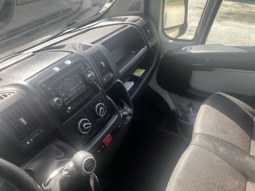 Peugeot boxer com frio