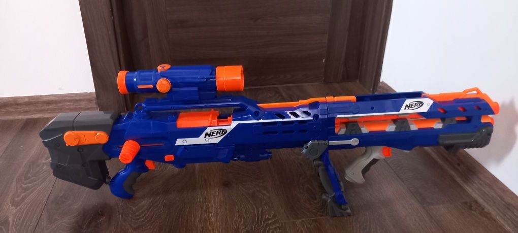 Pistolet Karabin Nerf - cena za całość 260