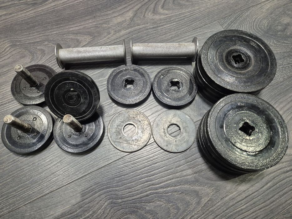 Гантелі наборні обрезинені.