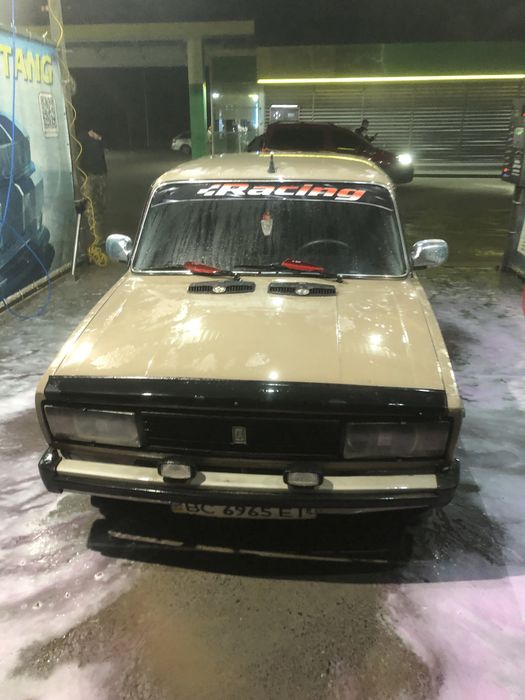 Продам ваз 2105