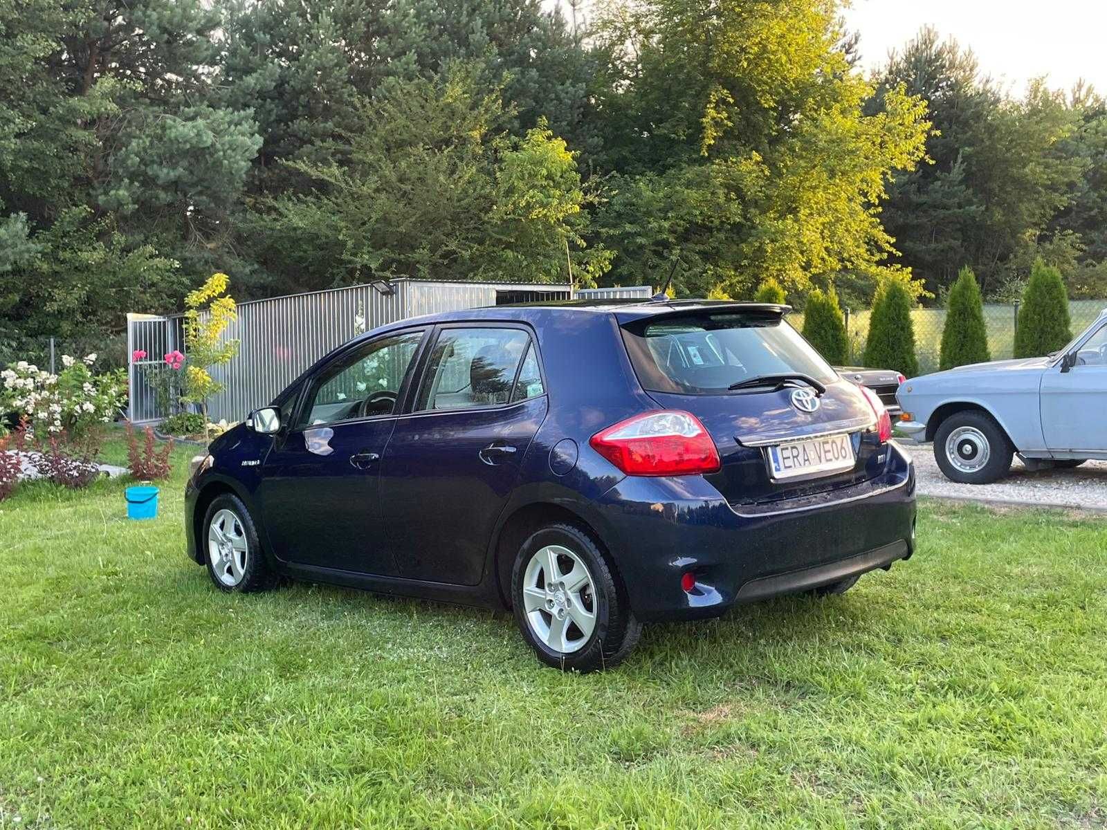 Toyota Auris 2012 lift 1.8 hybryda