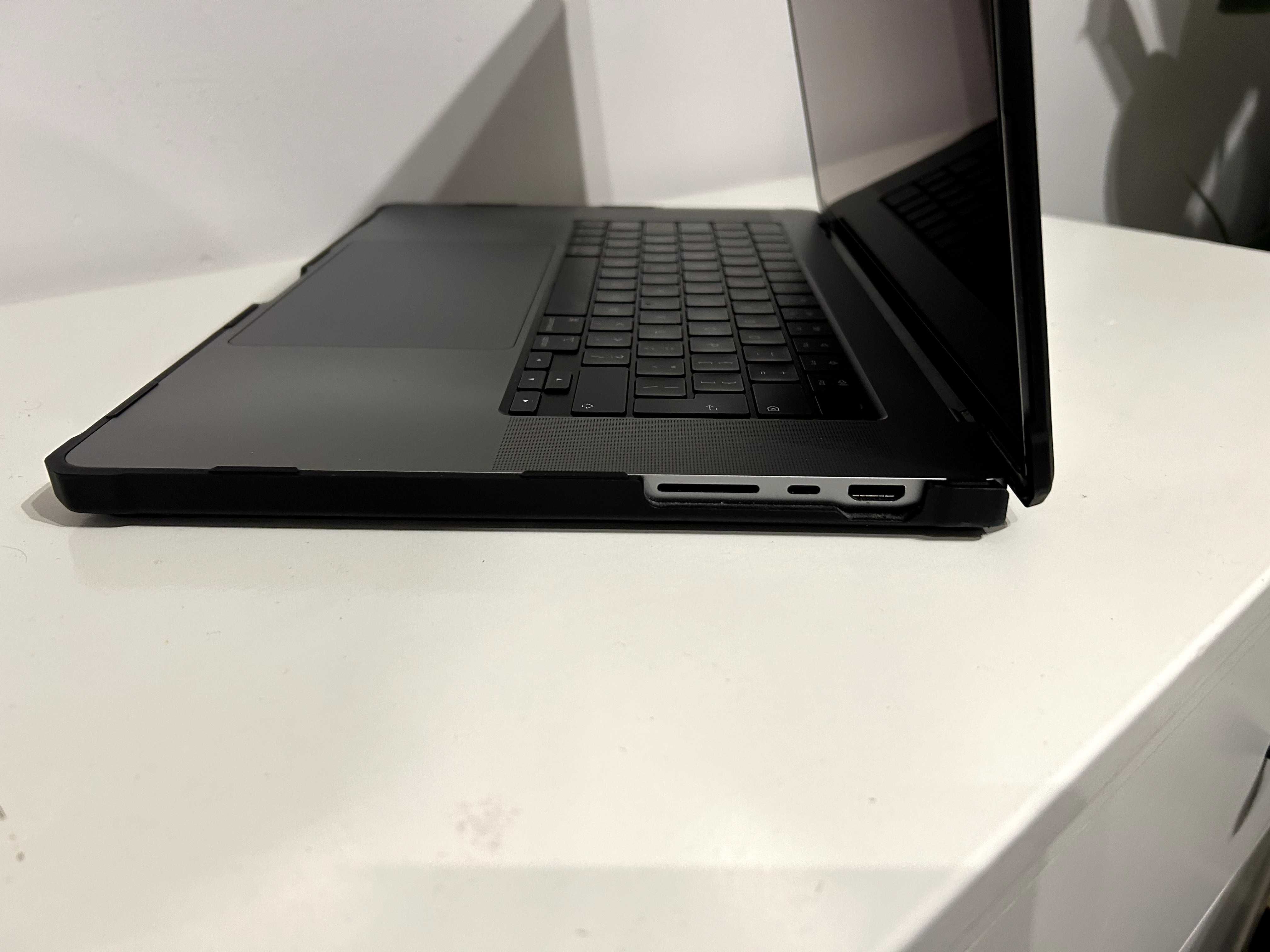 MacBook M2 Pro 2023 16" 512GB 16GB Space Grey / IDEALNY + GRATISY
