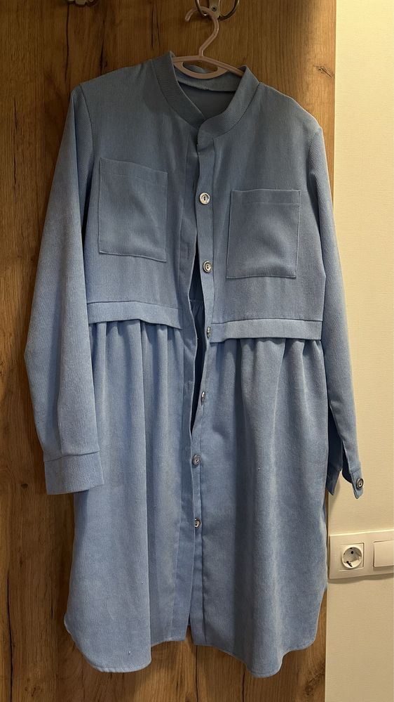 Ніжно - блакитна жіноча сукня