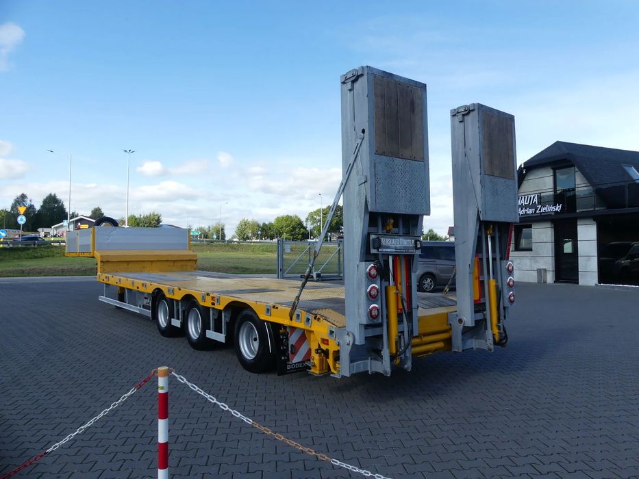 Bodex NISKOPODWOZIOWA / LAWETA / PRZEBIEG 18 TYS KM !!! /  OŚ SKRĘTNA / Niskopodwozie / SUPER STAN / OSIE SAF /