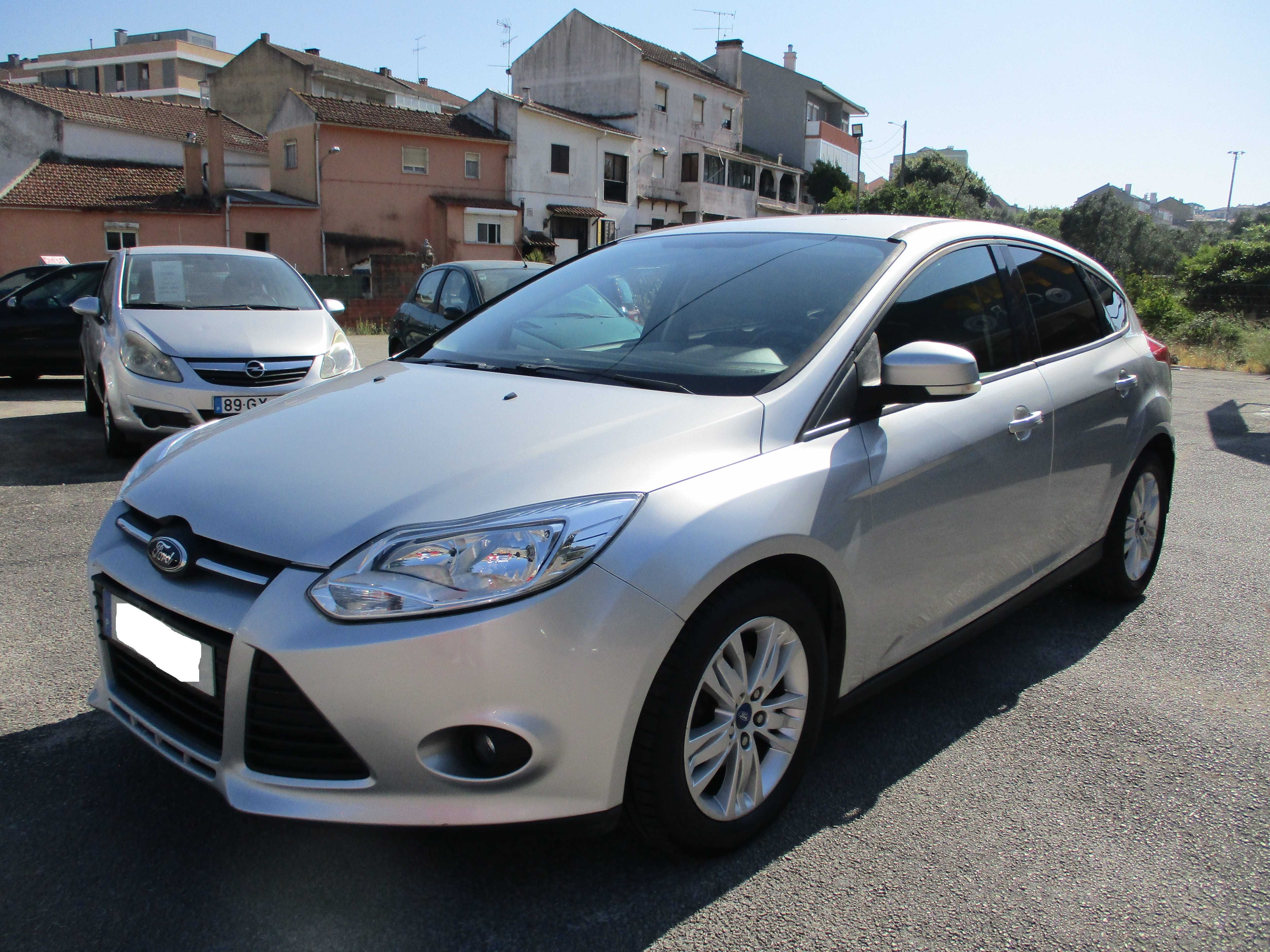 FORD FOCUS 1.6 TDCI COM REVISAO E GARANTIA