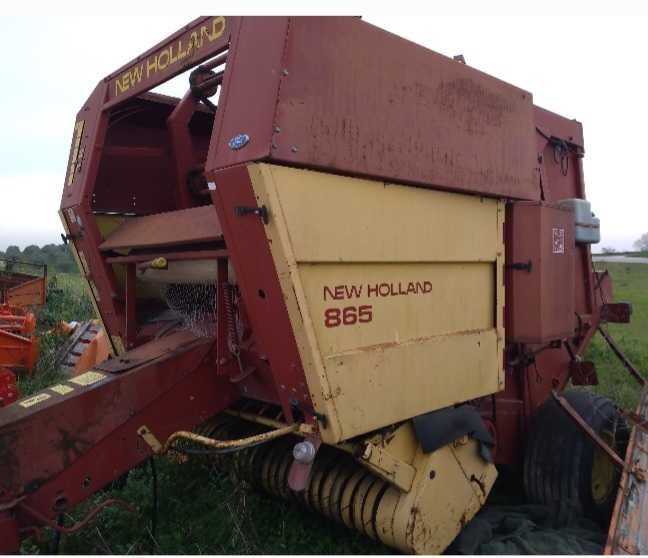 Enfardadeira newholland 845 de rolos