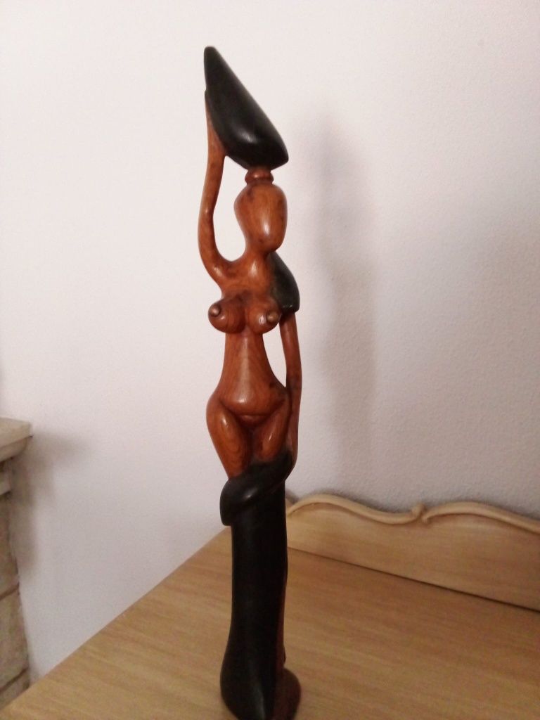 Peças em madeira