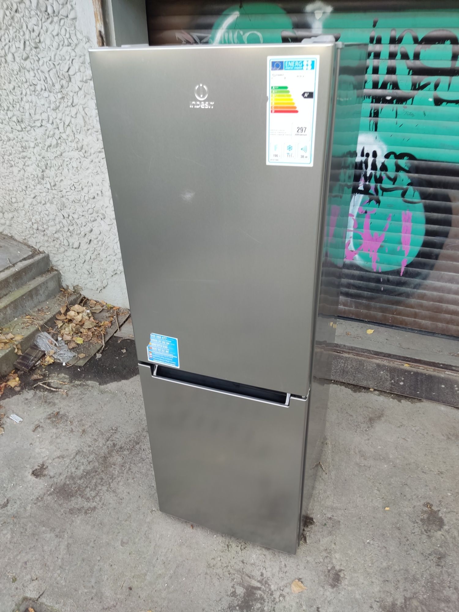 Lodówka DOWÓZ GRATIS Indesit transport srebrna LR7 S1 X z zamrażalniki