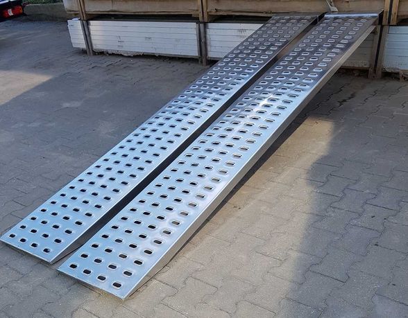 Najazdy aluminiowe 2500 x 425 x 69 x 4.