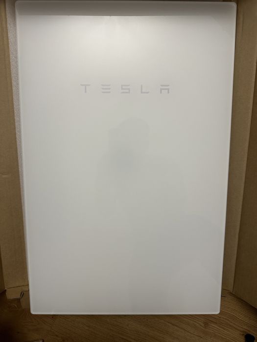 Інвертор Tesla Backup Gateway 2 emea row