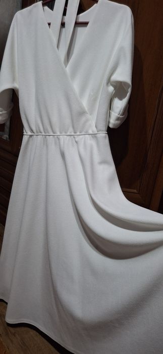 Сукня біла плаття біле святкове весільне