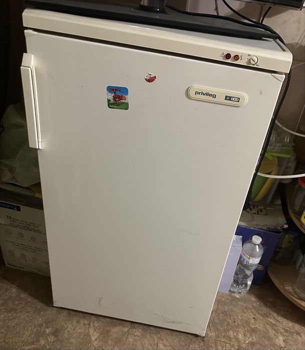 Морозильна камера privileg