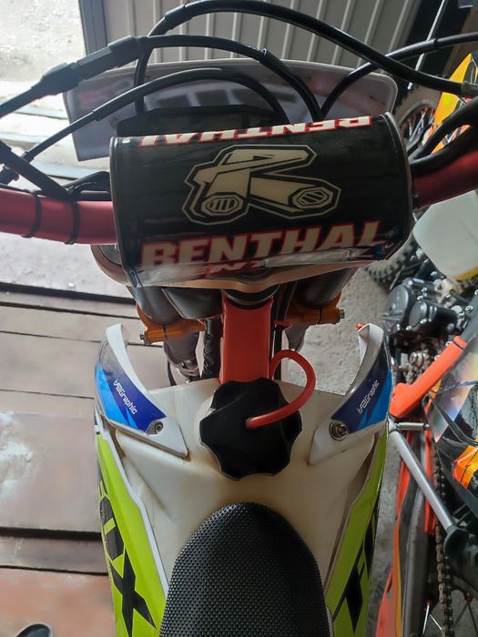 Продам мотоцикл эндуро геон теракс Geon Terra x 250