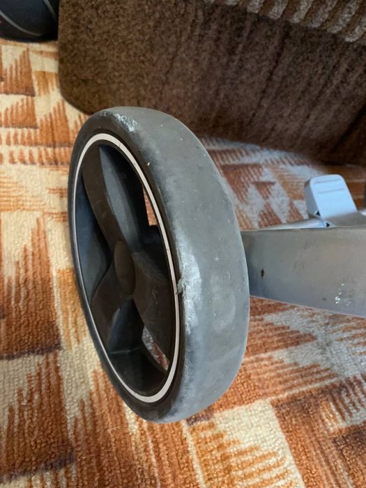 Продам детскую коляску El Camino Me 1052n