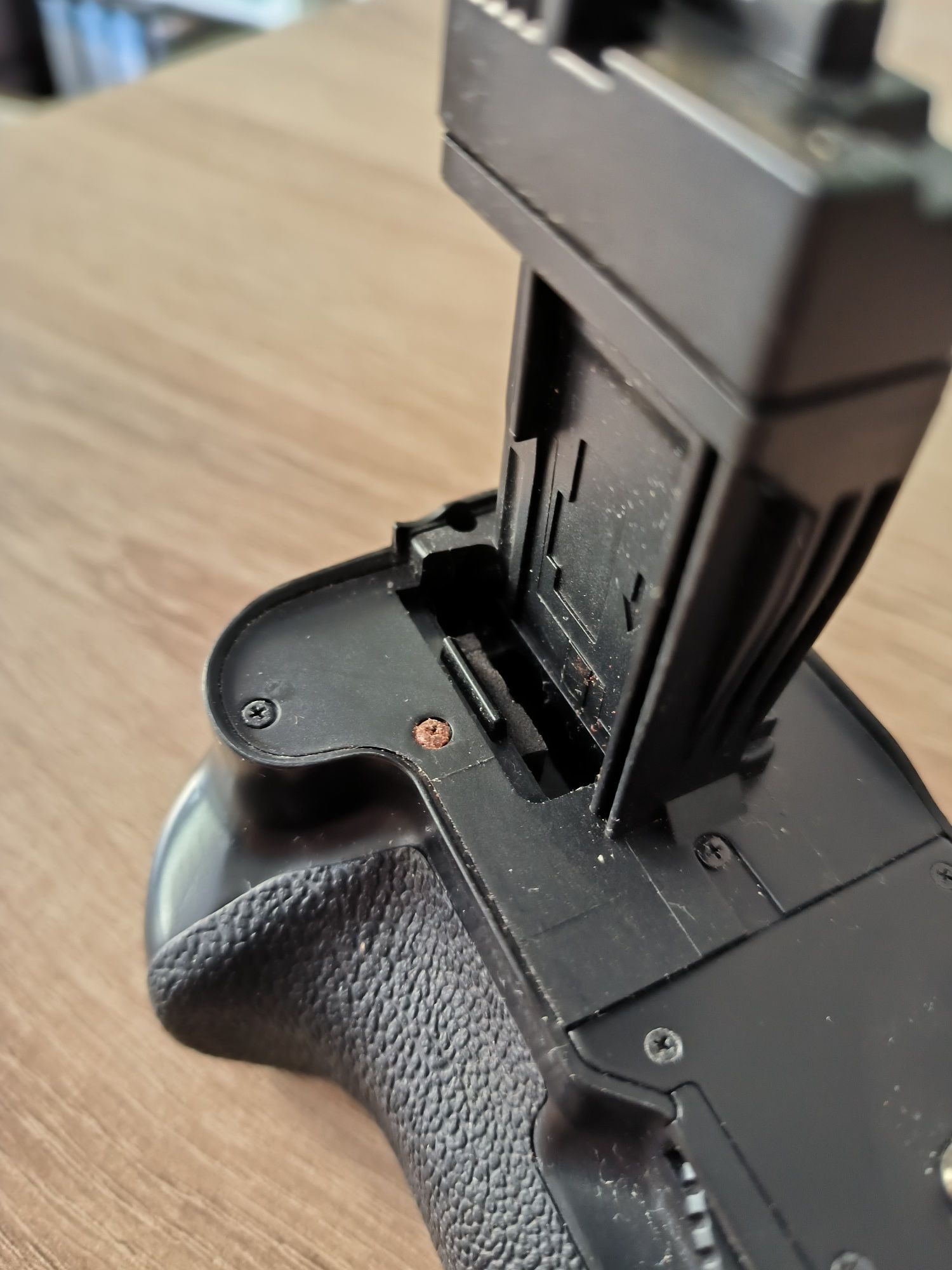 Battery grip Meike MK-550D