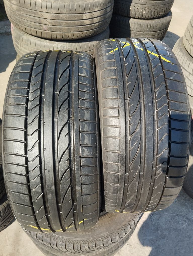 Пара літніх шин Bridgestone 215/40/17
