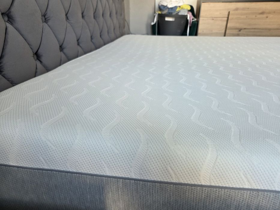 Materac Piankowy 180x200x26 Jysk