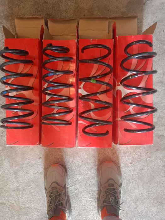 Пружини honda civic 8 1.8