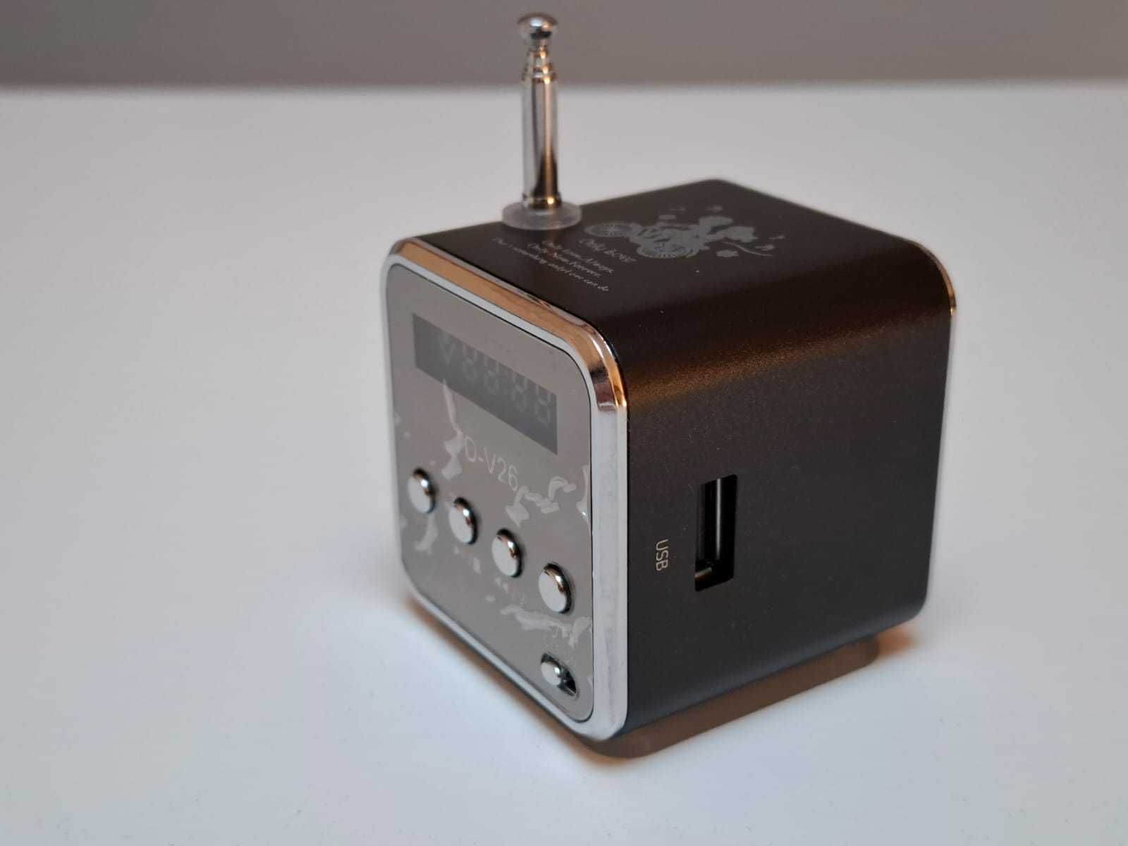 Mini Radio Bluetooth TF