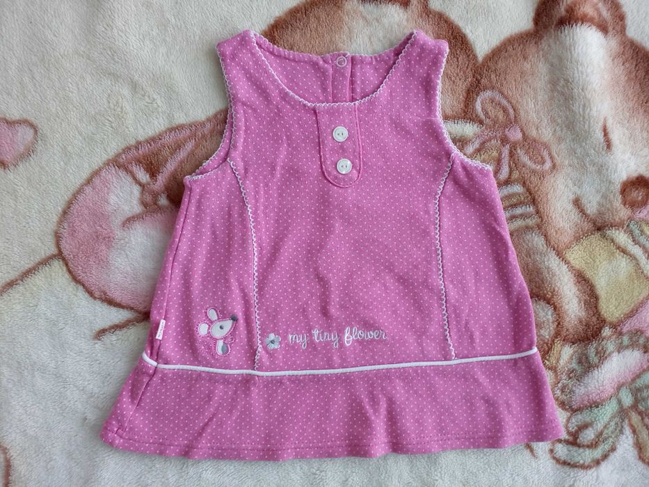 Różowa sukienka w kropki groszki grochy 74 myszka kwiatek jak nowa