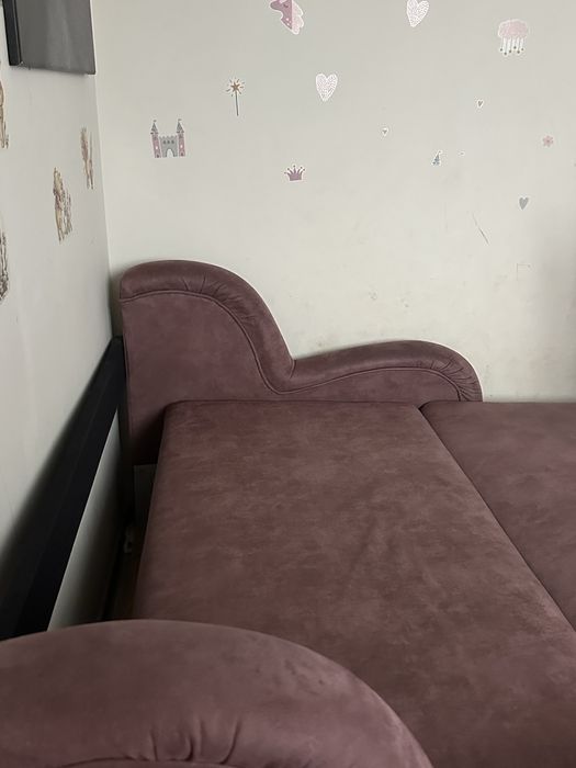 Продам диван в нормальной состоянии