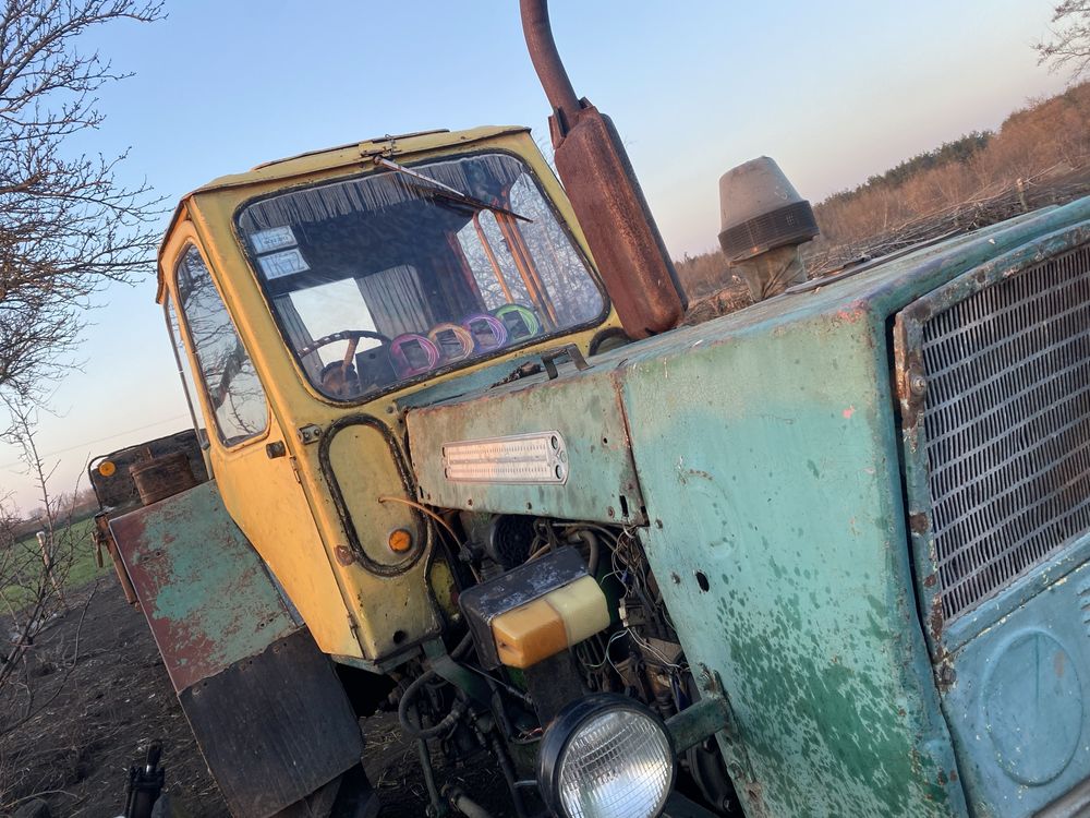 Продається ЮМЗ-6
