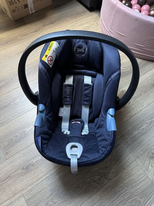 Cybex fotelik nosidełko z bazą