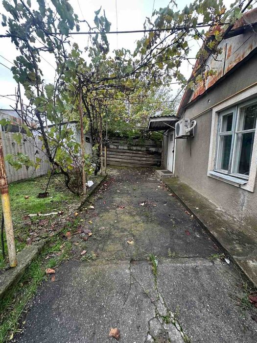 Продам капитальный дом в пригороде Одессе