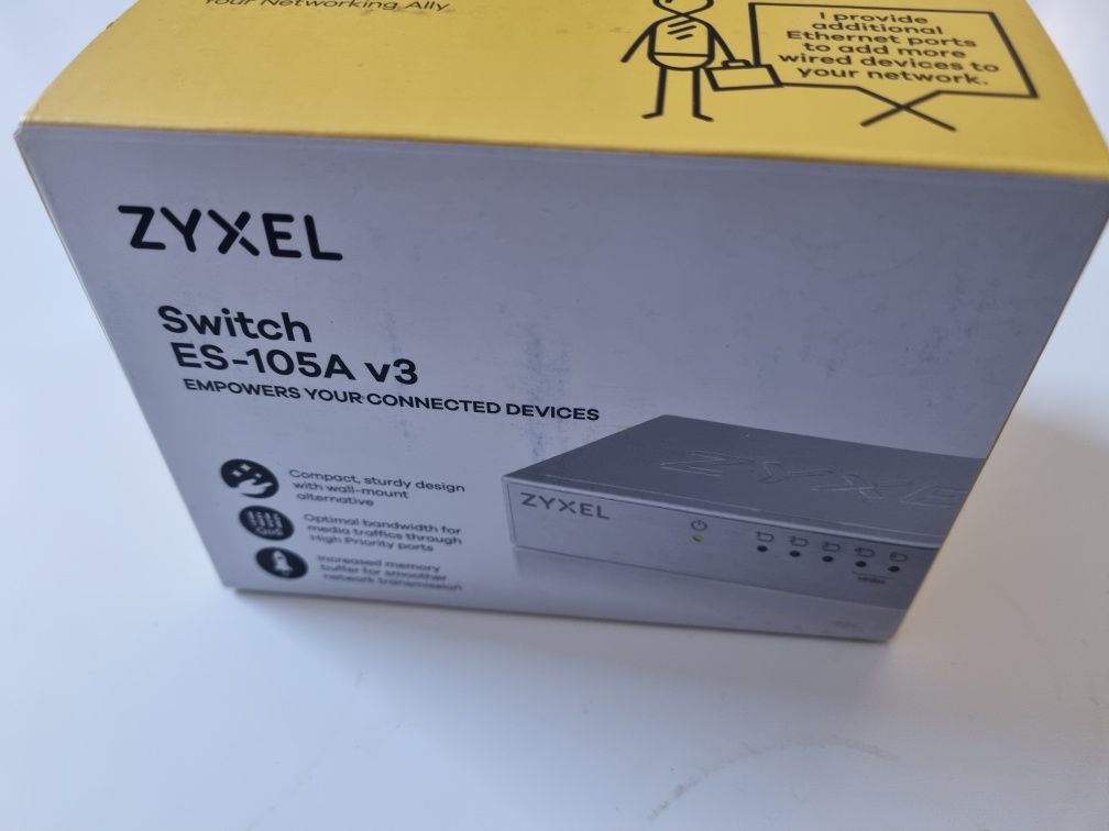 Switch ZYXEL ES-105A v3