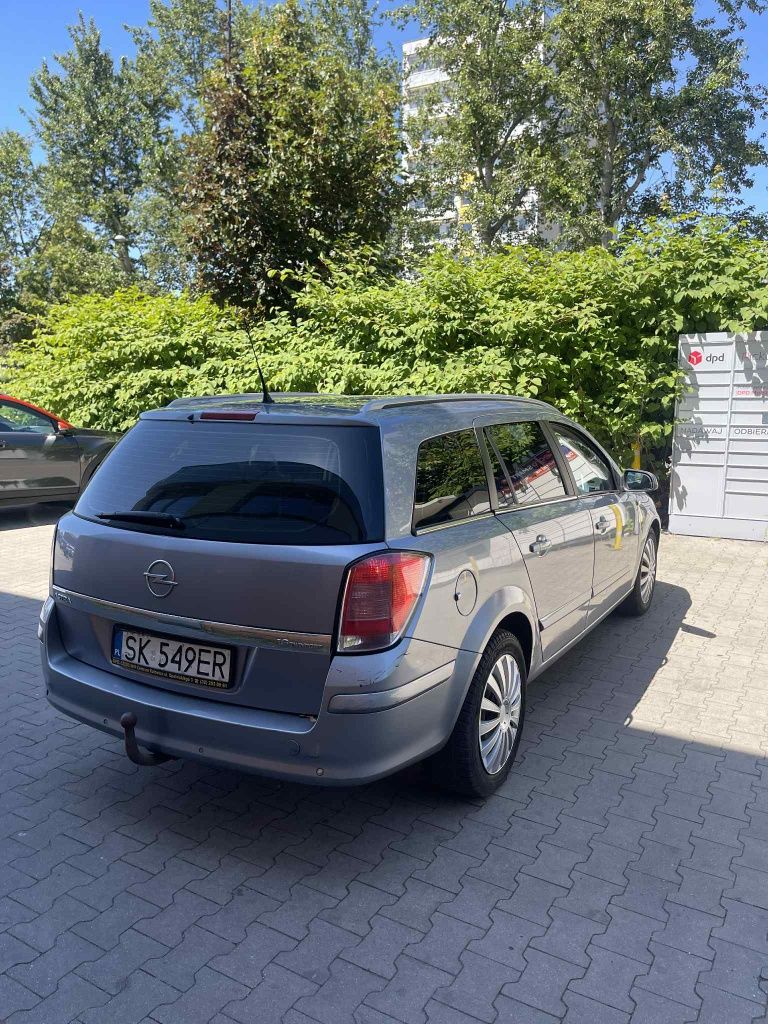 Opel astra h 1.6