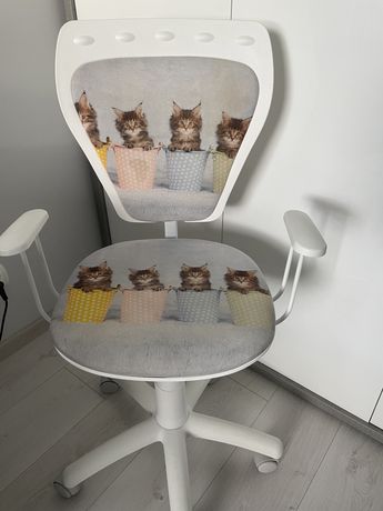 Krzesło fotel obrotowy dziecięcy
