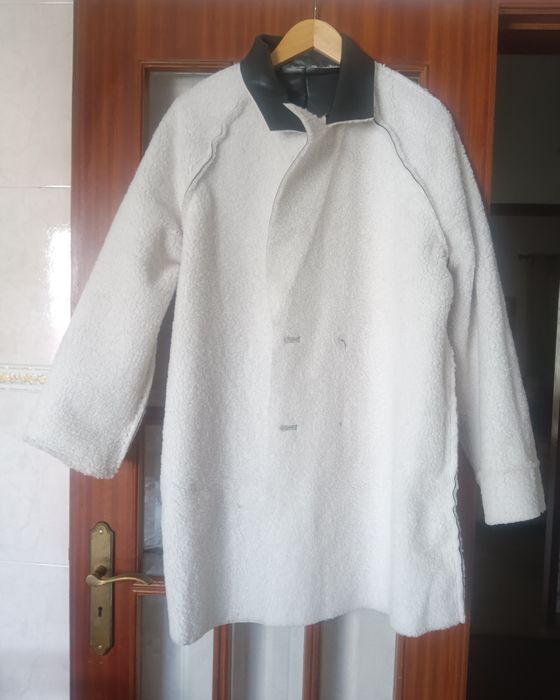 casaco Napa,parece pele, novo veste até XL, com portes 14,50€