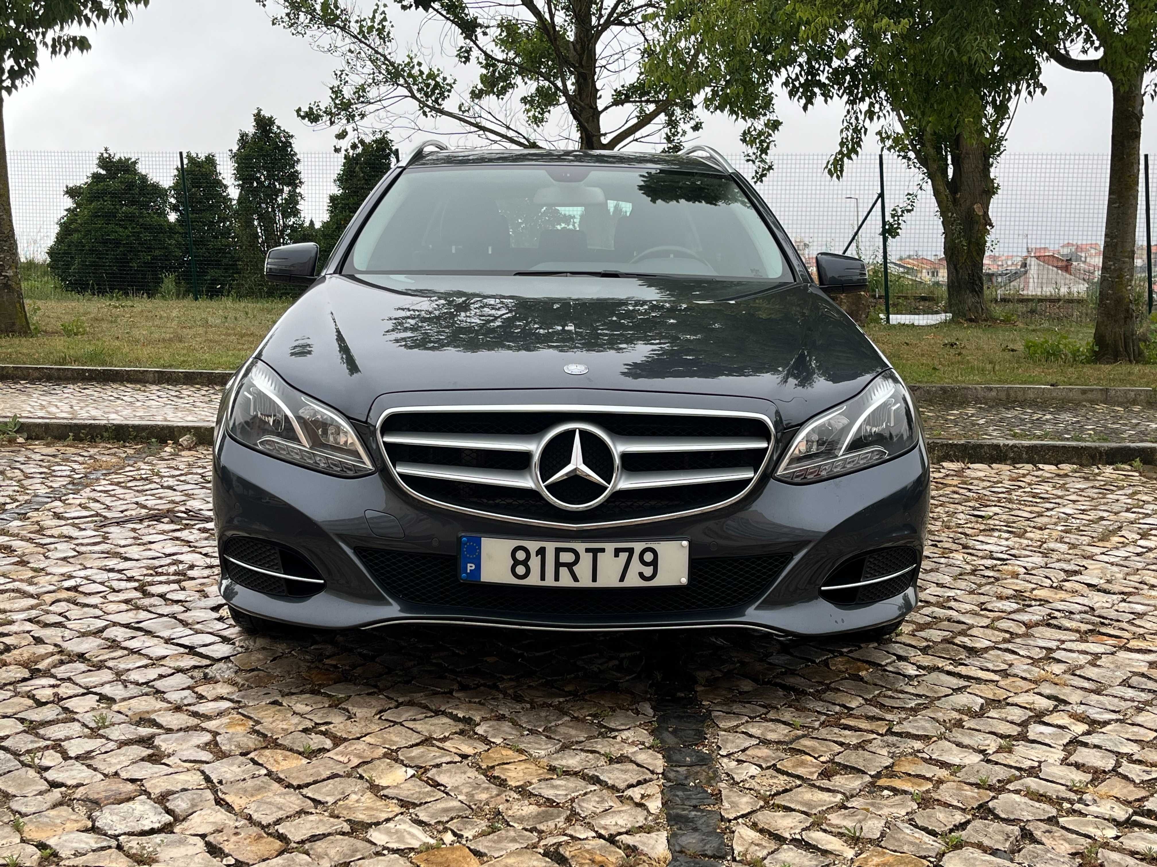 Mercedes E220 AUTO. | Nacional e Único Dono | 190 mil km