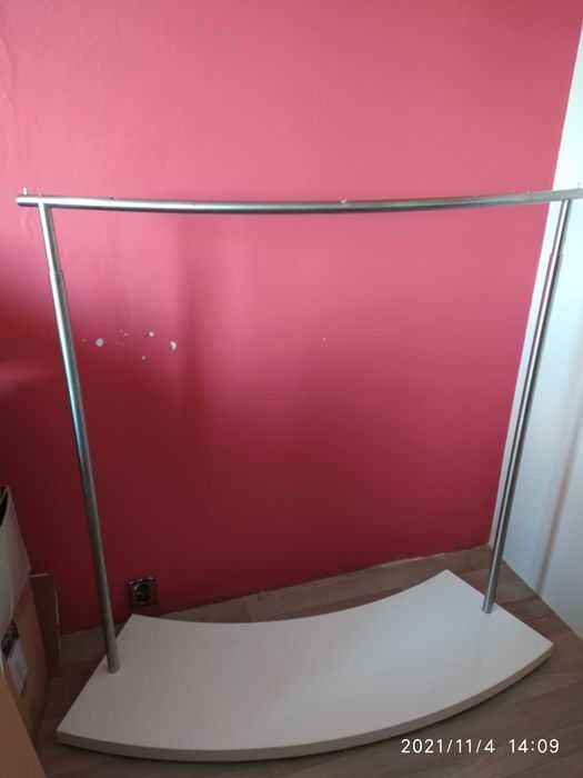 Wieszak stojący na ubrania+ płyta biały połysk dł.140cm do domu/sklepu