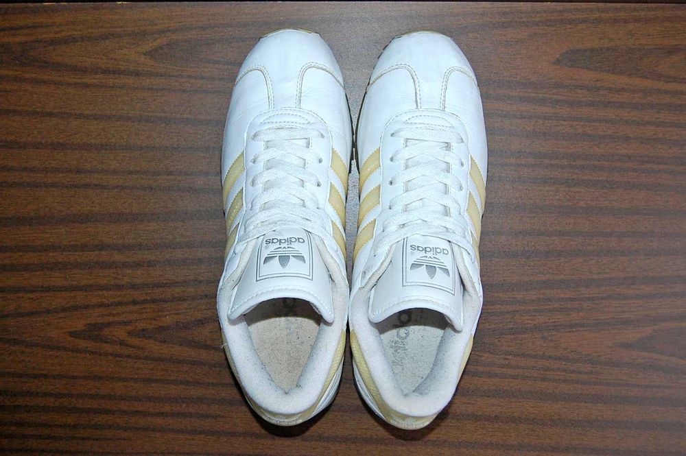 Кроссовки ADIDAS р.42-43 original VIETNAM