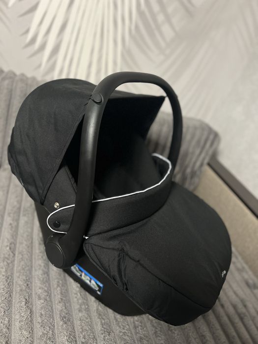 Автолюлька 0-12 місяців. Автокресло для малечі