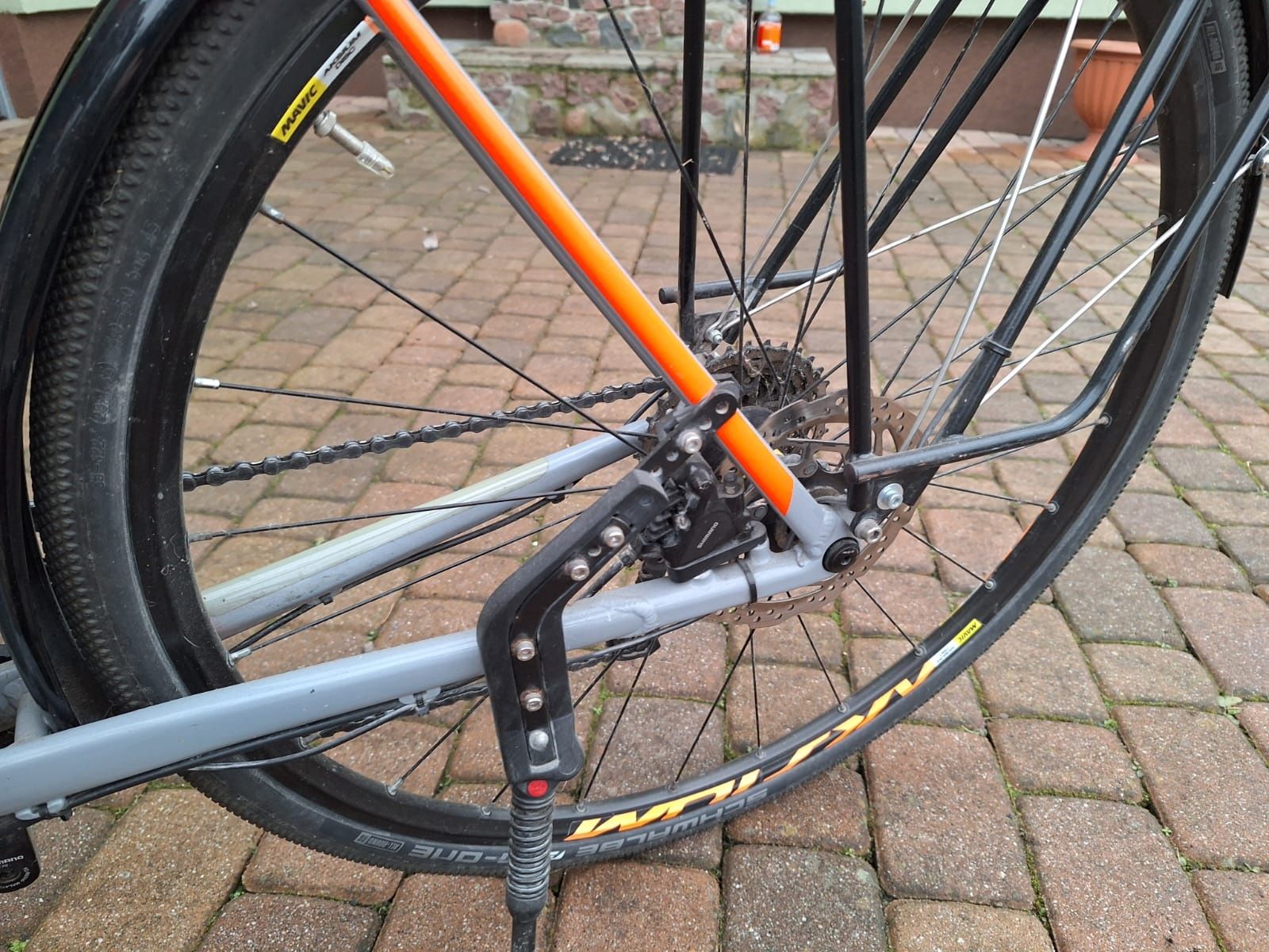 Cube cross race pro gravel